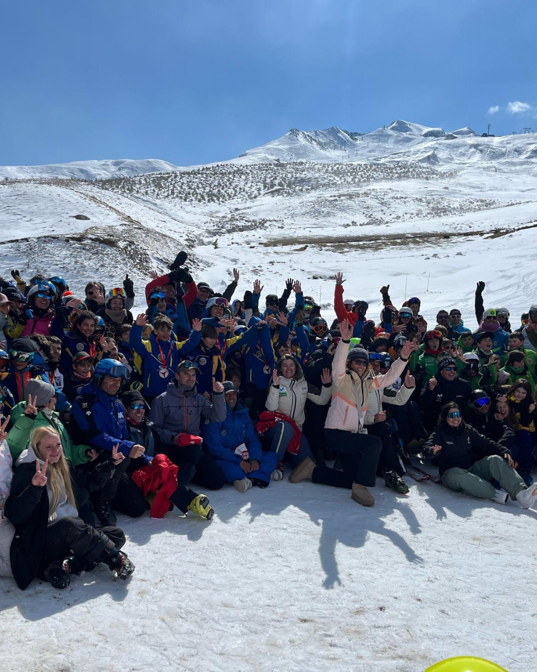 Mas que un club, una familia. Disfrutan padre e hijos